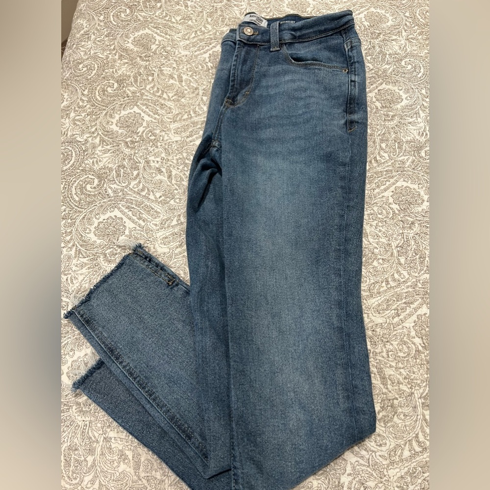 Kensie High Rise Skinny Jean’s in Excellent Condition